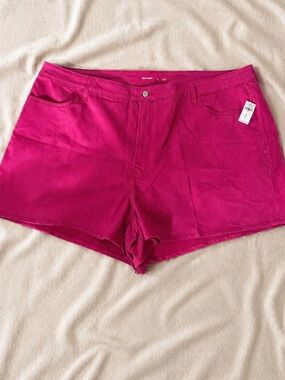 Old Navy High Rise WOW Pink Shorts NWT Plus Size 28